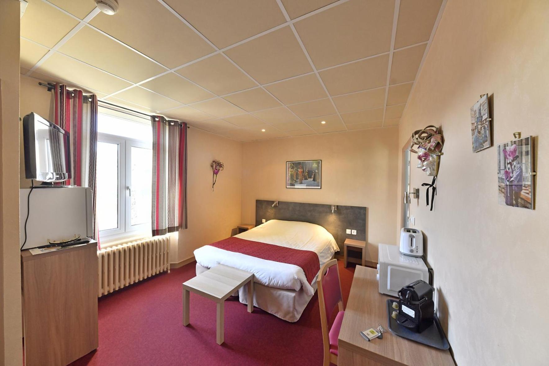 Hostellerie Du Cantal Murat  Exterior foto